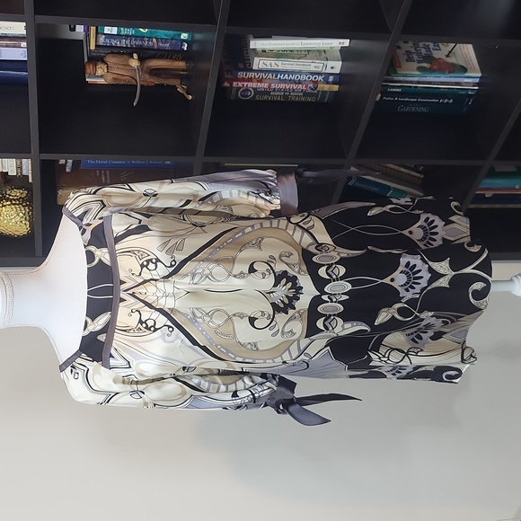 HALE BOB Black Cream Floral Boat Neck 3/4 Sleeve Mini Dress - Picture 2 of 12